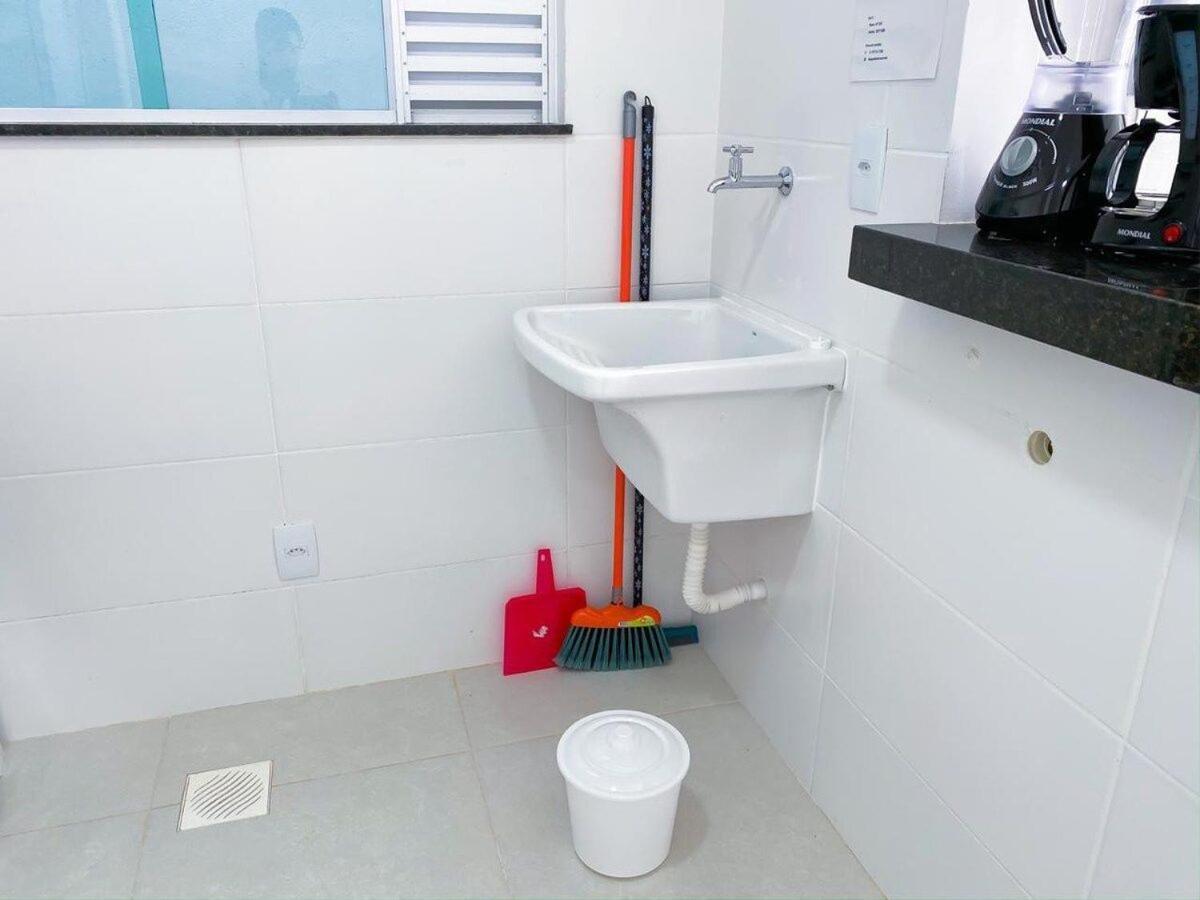 Novíssimo E Arejado Com Localização Estratégica - 203 Apartamento *